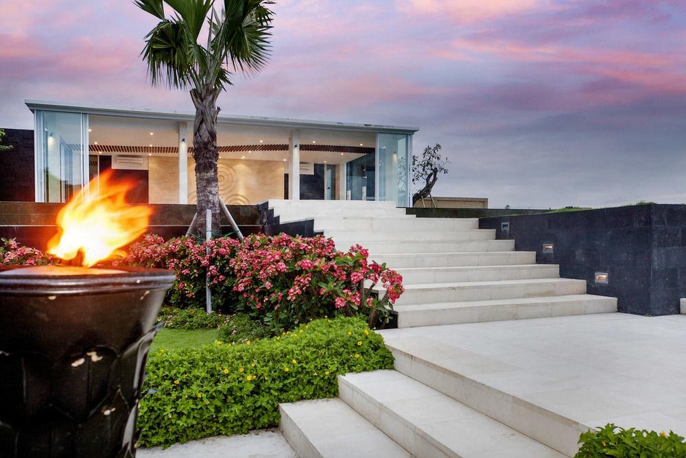 The Sanctus Villa Uluwatu  Exterior photo